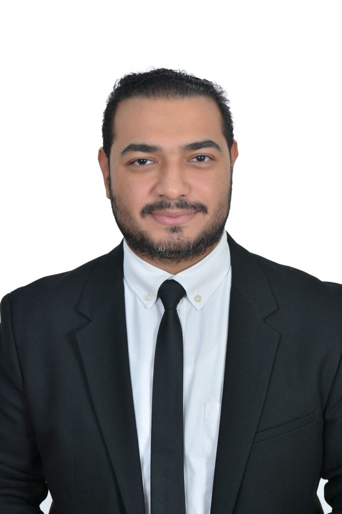 السيد الاستاذ / كريم محمد عبدالمقصود